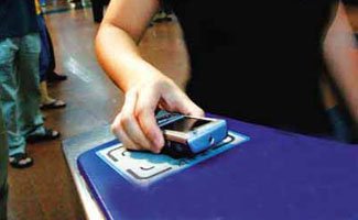 �Ї�(li��n)ͨ�Ƴ��׏��y�п��֙C(j��)SIM������һ��